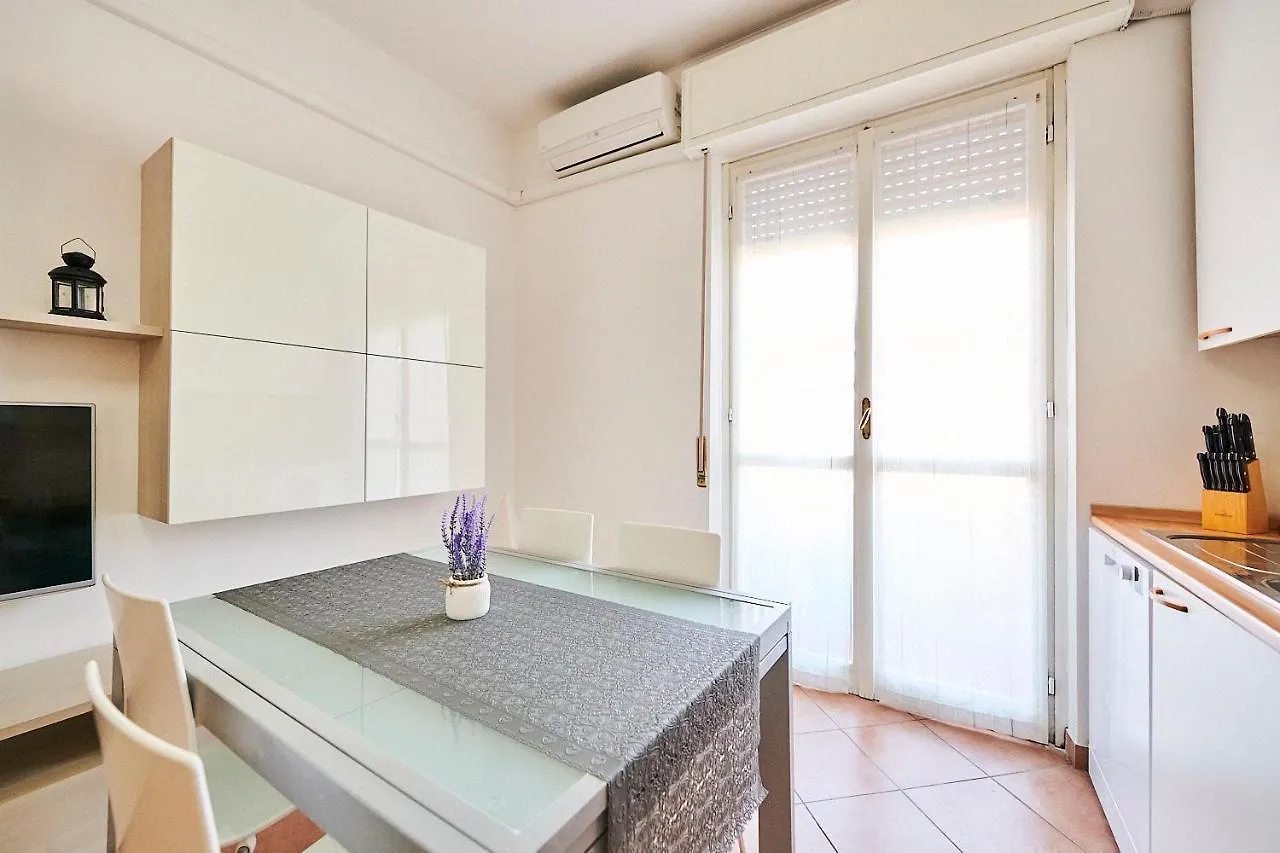 Apartment Luna Buccinasco